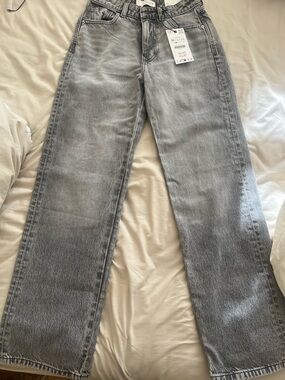Zara High-Rise Straight Leg Gray Wash Jeans